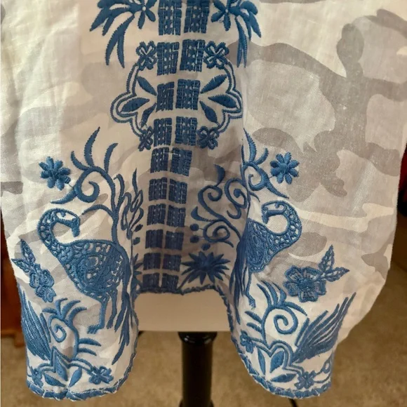 Johnny Was Pearl Camo Harriet Linen Tank Top - Picture 4 of 12